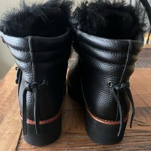 NWOB Coach boots size 8